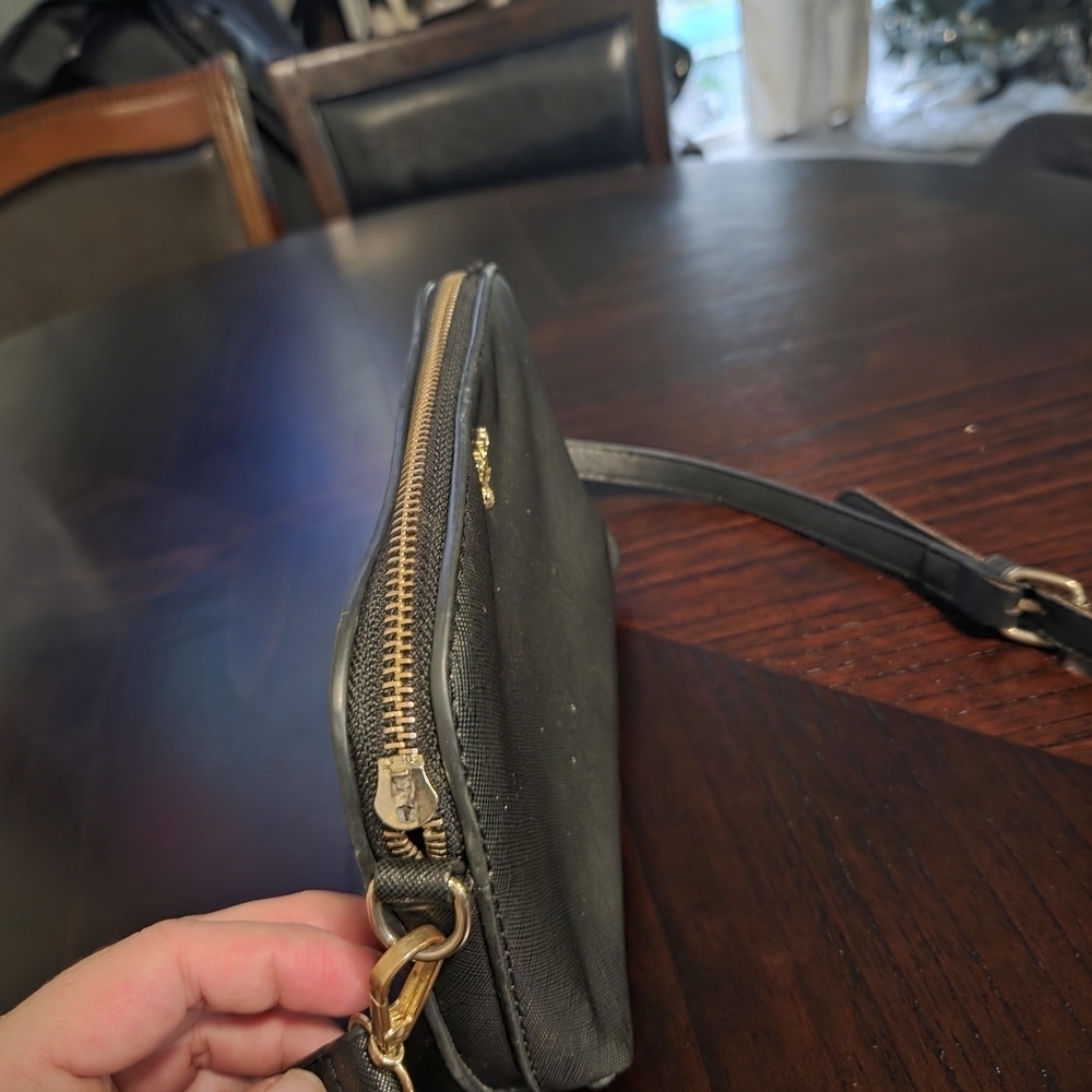 Prada Milano Zipper Detail Bag - Picture 6 of 16